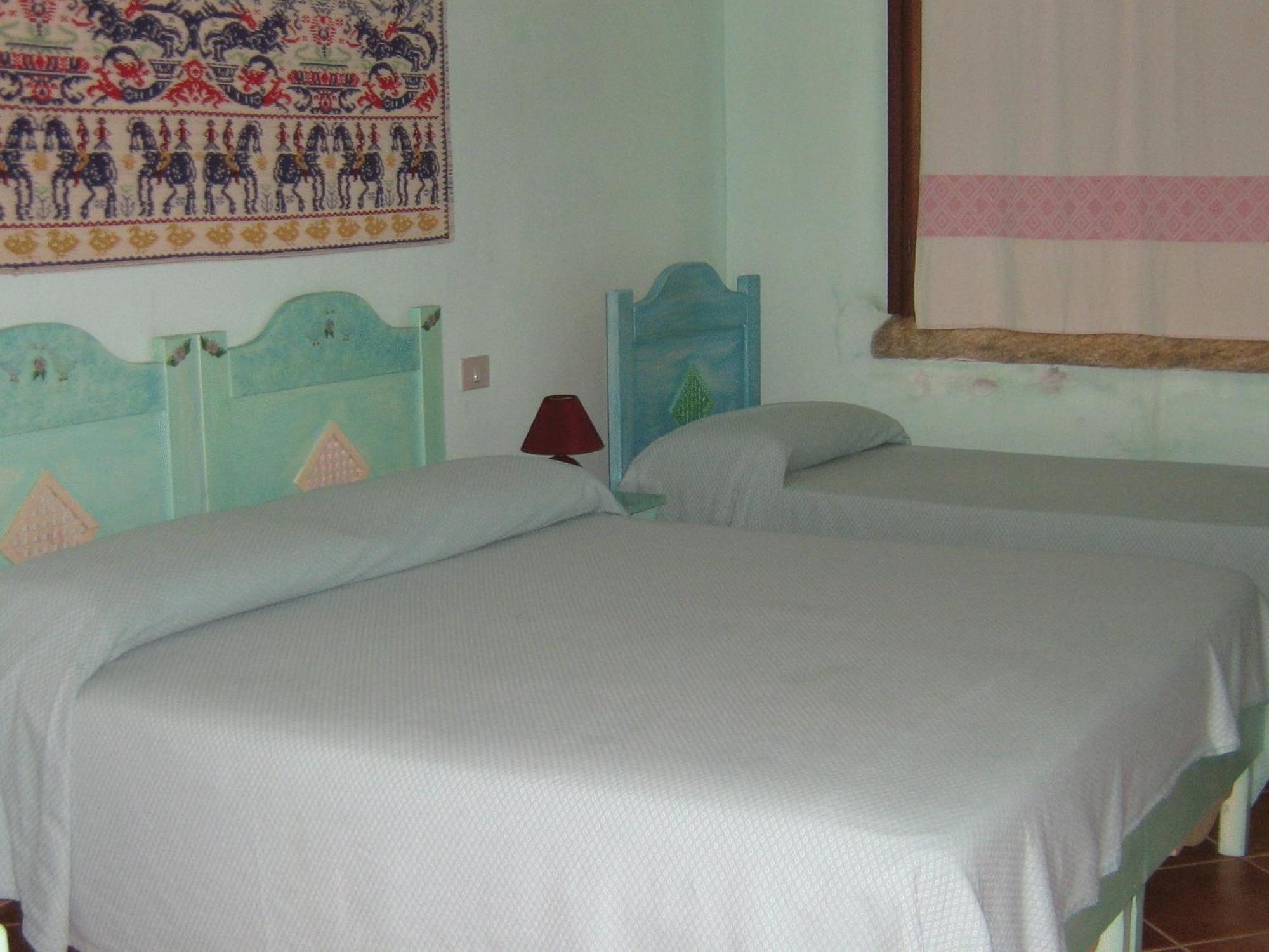 מרינה די פורטיסקו Hotel Turismo Rurale Montitundu מראה חיצוני תמונה