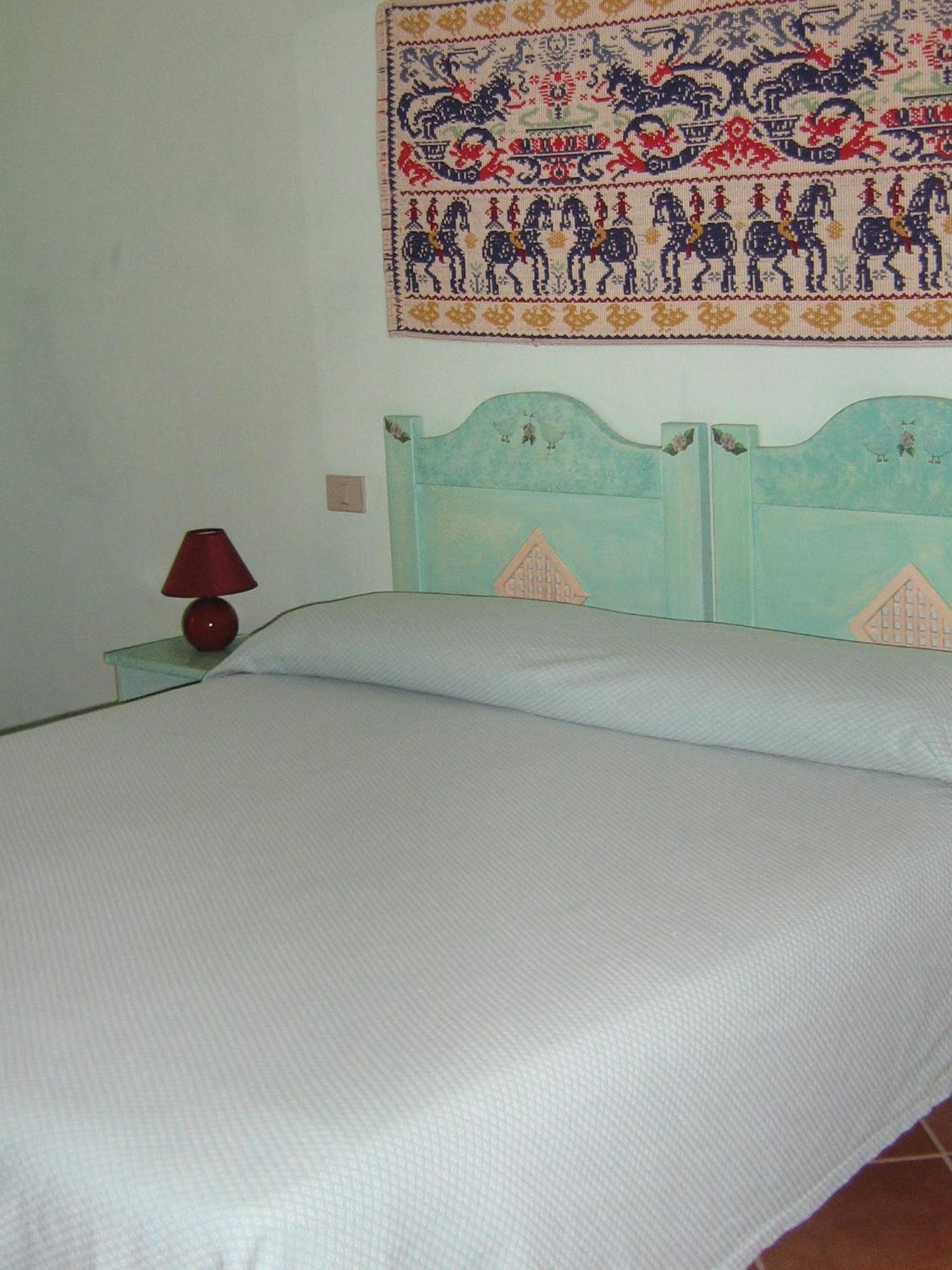 מרינה די פורטיסקו Hotel Turismo Rurale Montitundu מראה חיצוני תמונה